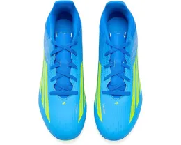 Бутсы футбольные Adidas F50 Club для жесткого и смешанного покрытия