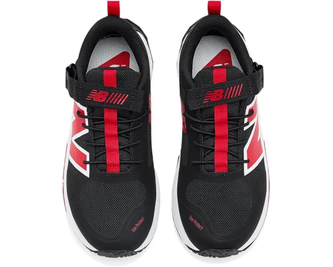 Детская обувь New Balance Fuelcell Play v1 на липучке с защитой носка и FuelCell пеной
