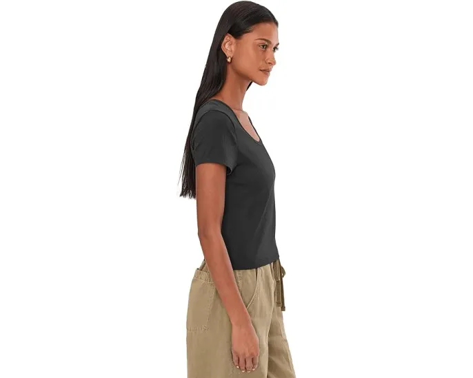 Футболка Columbia Pinetown Canyon Rib с коротким рукавом и технологией Omni-Wick