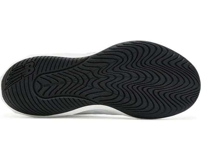 Теннисные кроссовки New Balance FuelCell 796 V5 с сетчатым верхом