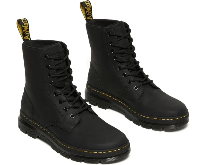 Ботинки Dr. Martens Combs Leather с прочной конструкцией и классической шнуровкой