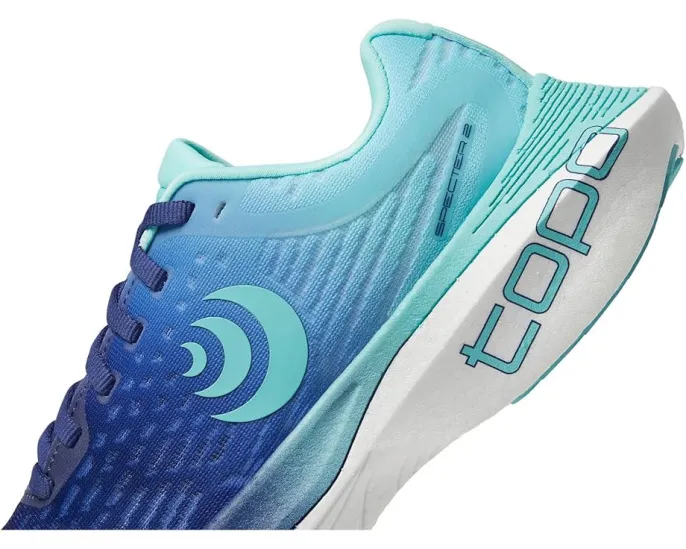 Беговые кроссовки Topo Athletic Specter 2 с максимальной амортизацией для длинных дистанций