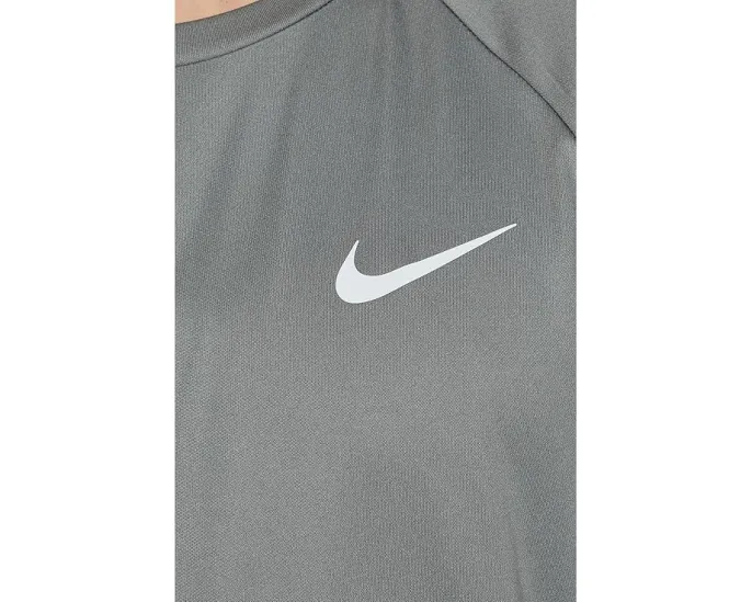 Футболка Nike Essential для плавания с коротким рукавом и защитой UPF 40+
