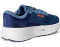 Кроссовки Brooks Revel Max с технологией Glideroll Rocker и мягкой амортизацией