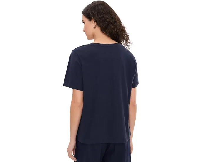 Футболка Eileen Fisher с V-образным вырезом из органического хлопкового джерси