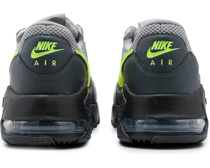 Кроссовки Nike Air Max Excee с видимой амортизацией Air и эластичной лентой