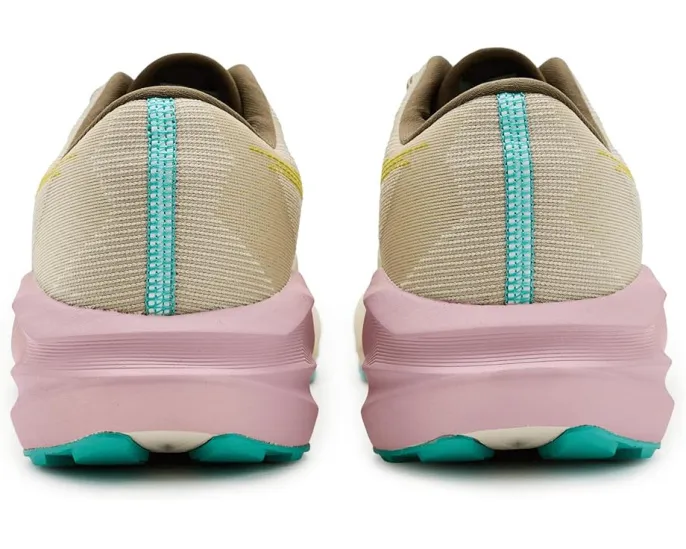 Трейловые кроссовки ASICS Novablast 5 TR