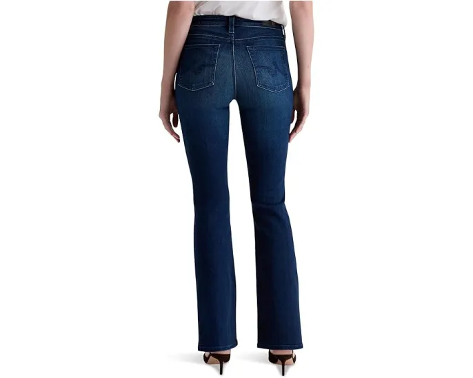 Джинсы Farrah Mid Rise Bootcut Epilogue от AG Jeans с расклешенной голенью