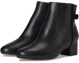 Ботильоны Sienna Belted с ремешком на молнии от Johnston & Murphy