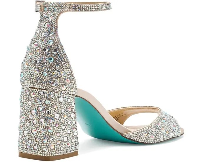 Босоножки Blue by Betsey Johnson Kami с открытым носком и украшениями
