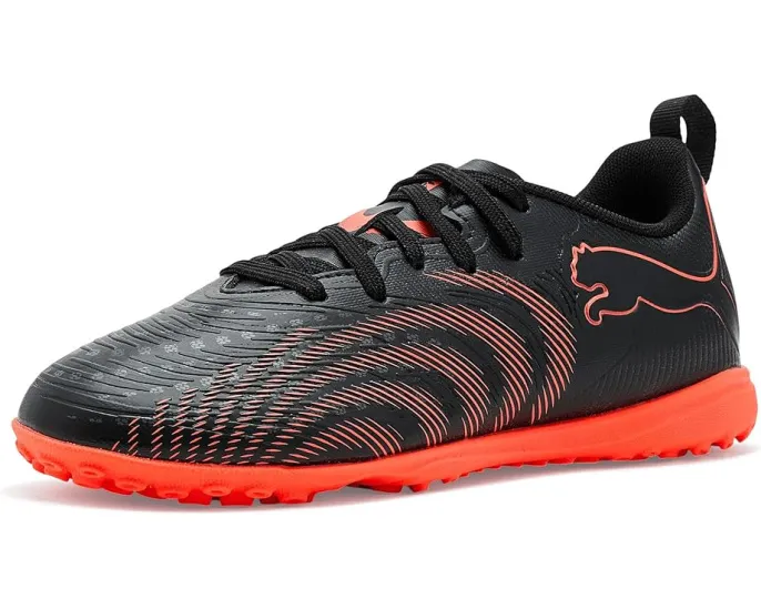 Детские футбольные бутсы PUMA Future Play для искусственного газона с рельефными зонами