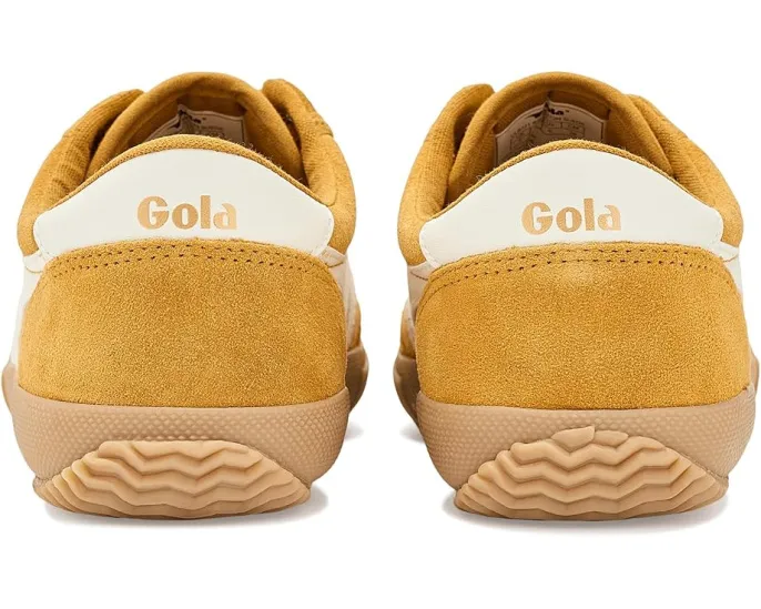 Кроссовки Badminton Suede от Gola с верхом из замши и винтажной подошвой