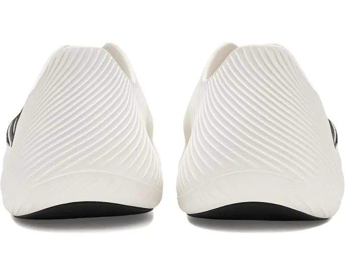 Кроссовки Adidas Purechill с синтетическим верхом и резиновой подошвой