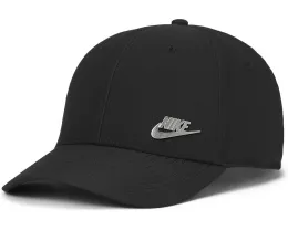 Бейсболка Nike Dri-FIT Club Structured с металлическим логотипом