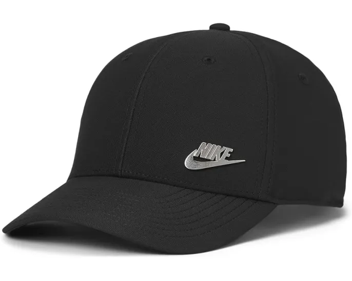 Бейсболка Nike Dri-FIT Club Structured с металлическим логотипом