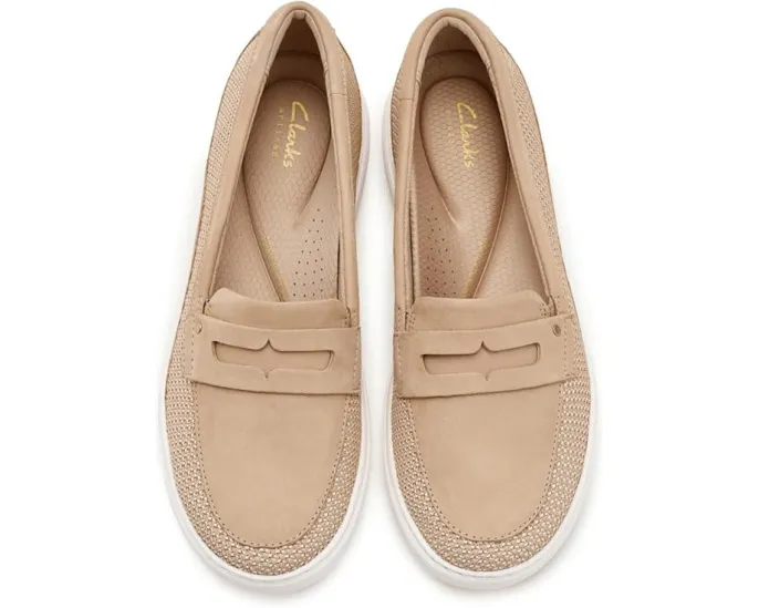 Лоферы Clarks Nalle Glide из нубука с поддержкой стельки Contour Cushion
