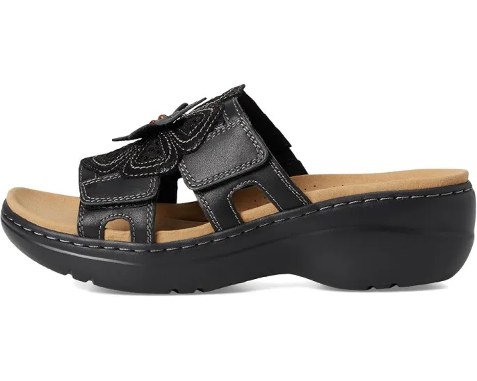 Сандалии Clarks Merliah 2 Belle на клиновидном каблуке с ремешками