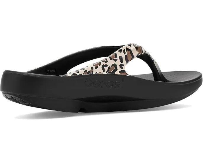 Сандалии OOFOS Oolala Limited с технологией восстановления OOfoam