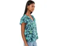 CeCe топ с цветочным принтом и рукавами Floral Shirred Flutter Sleeve