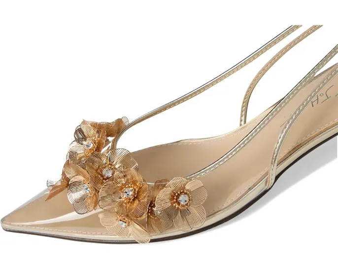 Туфли-лодочки Robin от Blue by Betsey Johnson с цветочным декором