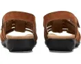 Сандалии Riki Studs с металлическими заклепками и липучкой от Trotters