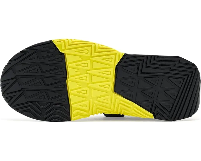 Детская обувь New Balance Fuelcell Play v1 на липучке с защитой носка и FuelCell пеной