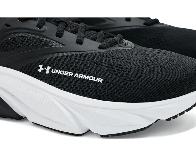 Кроссовки Under Armour Charged Rogue 6 с переработанными материалами