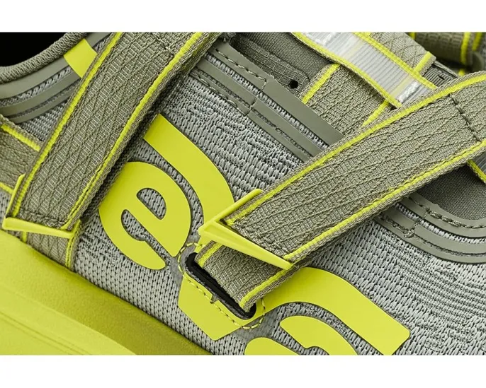 Кроссовки Aventrail Shoe от Teva с бесшнуровой системой W Strapping и подошвой Spider Rubber®
