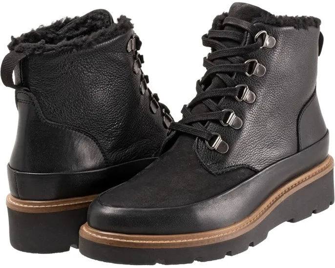 Ботинки SoftWalk Whitney с искусственным мехом и шнуровкой