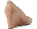 Туфли-лодочки Nine West Cal9X9 с острым носком и танкеткой