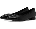 Балетки Natalyn Dusk от Clarks с заостренным носком и пряжкой