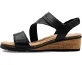 Clarks Kacha Wave сандалии на низком клине из мягкой кожи и контрастными ремешками