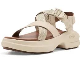 Сандалии Chaco Cushform на кожаной подошве с каблуком