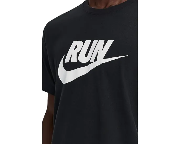 Футболка Nike Dri-FIT Run Swoosh для бега и отдыха