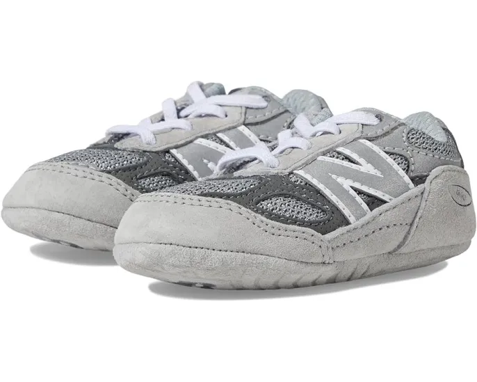 Детские кроссовки New Balance 990v6 для малышей с узорчатыми накладками