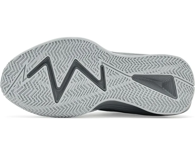 Баскетбольные кроссовки Nike S.T Dynamite с цепкой подошвой