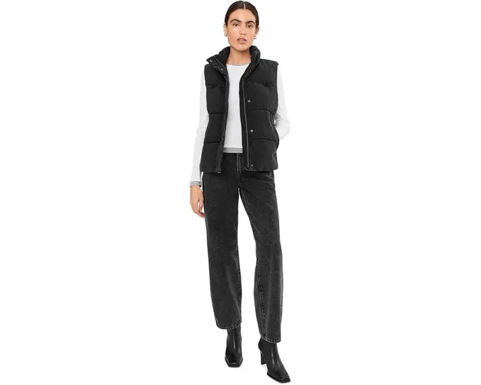 Стеганая жилетка Levi's из денима с клепками