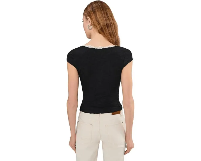 Футболка Oh My Darling Tee от Free People с кружевной отделкой