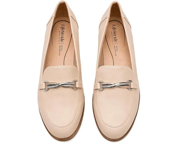 Loafers LifeStride Zeeland с миндалевидным носком и металлическим акцентом