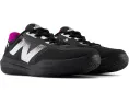 Теннисные кроссовки FuelCell 796V4 с энергоотдачей от New Balance