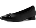 Балетки Natalyn Dusk от Clarks с заостренным носком и пряжкой