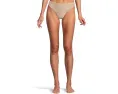 Стринги Chantelle Soft Stretch с низкой посадкой для невидимого ношения