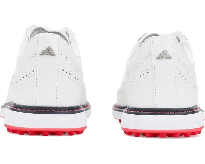 Гольф обувь adidas MC80 Spikeless Modern Classic с технологией BOOST