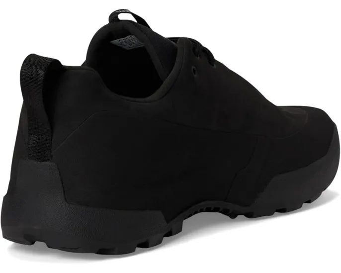 Туристические ботинки Arc'teryx Konseal с усиленным носком и тканевым верхом Matryx