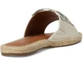 Сандалии Biricha Floral Flat от Lucky Brand с объемным цветочным декором и резиновой подошвой