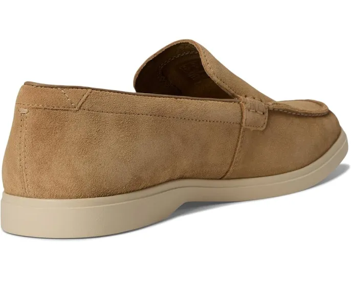 Лоферы Clarks Torford Easy из замши с контурной стелькой