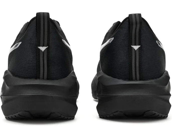 Беговые кроссовки ASICS Novablast 5 Platinum с FF BLAST MAX и переработанными материалами