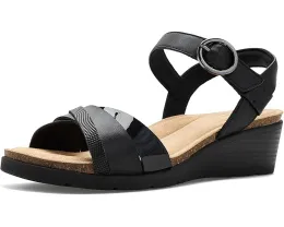 Сандалии Kacha Twist Clarks на низком клине 55 мм с контрастными ремешками и липучкой