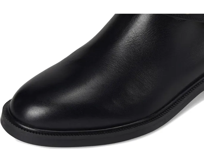 Мотосапоги Vince Camuto Amais Biker с ремнями и шипами на низком каблуке