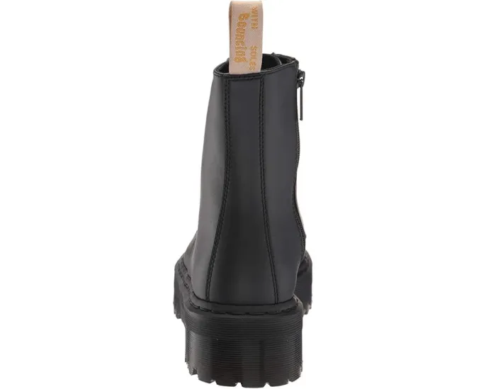 Веганские ботинки Dr. Martens Jadon II Mono на высокой платформе